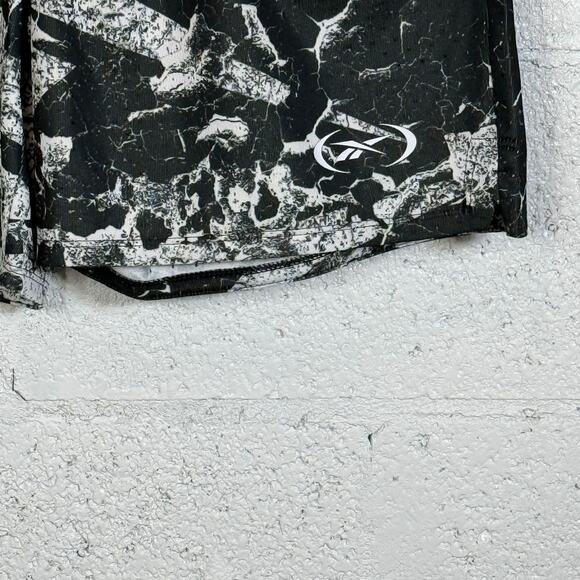 Reebok Men's Basketball Transition Shorts, black/white small MSRP $55 - Picture 2 of 8